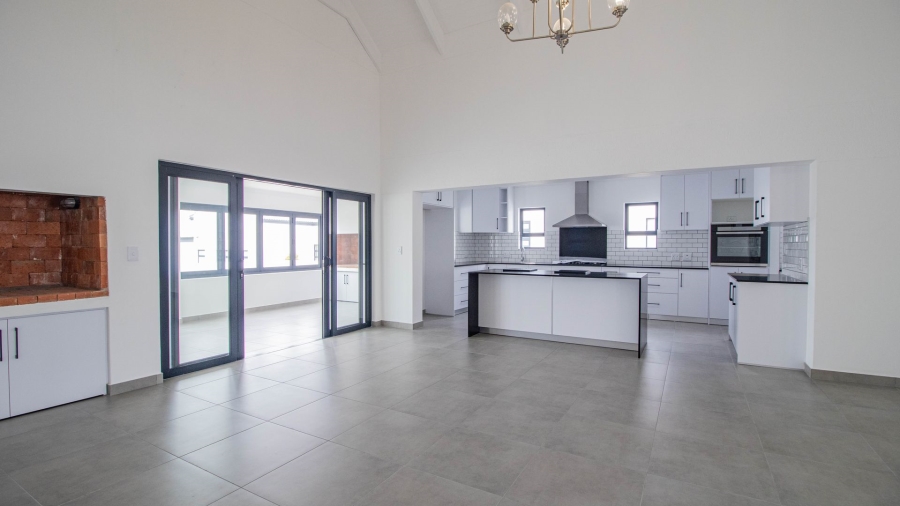 2 Bedroom Property for Sale in Britannia Beach Estate Western Cape